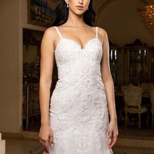 Off white wedding dress, bridal gown